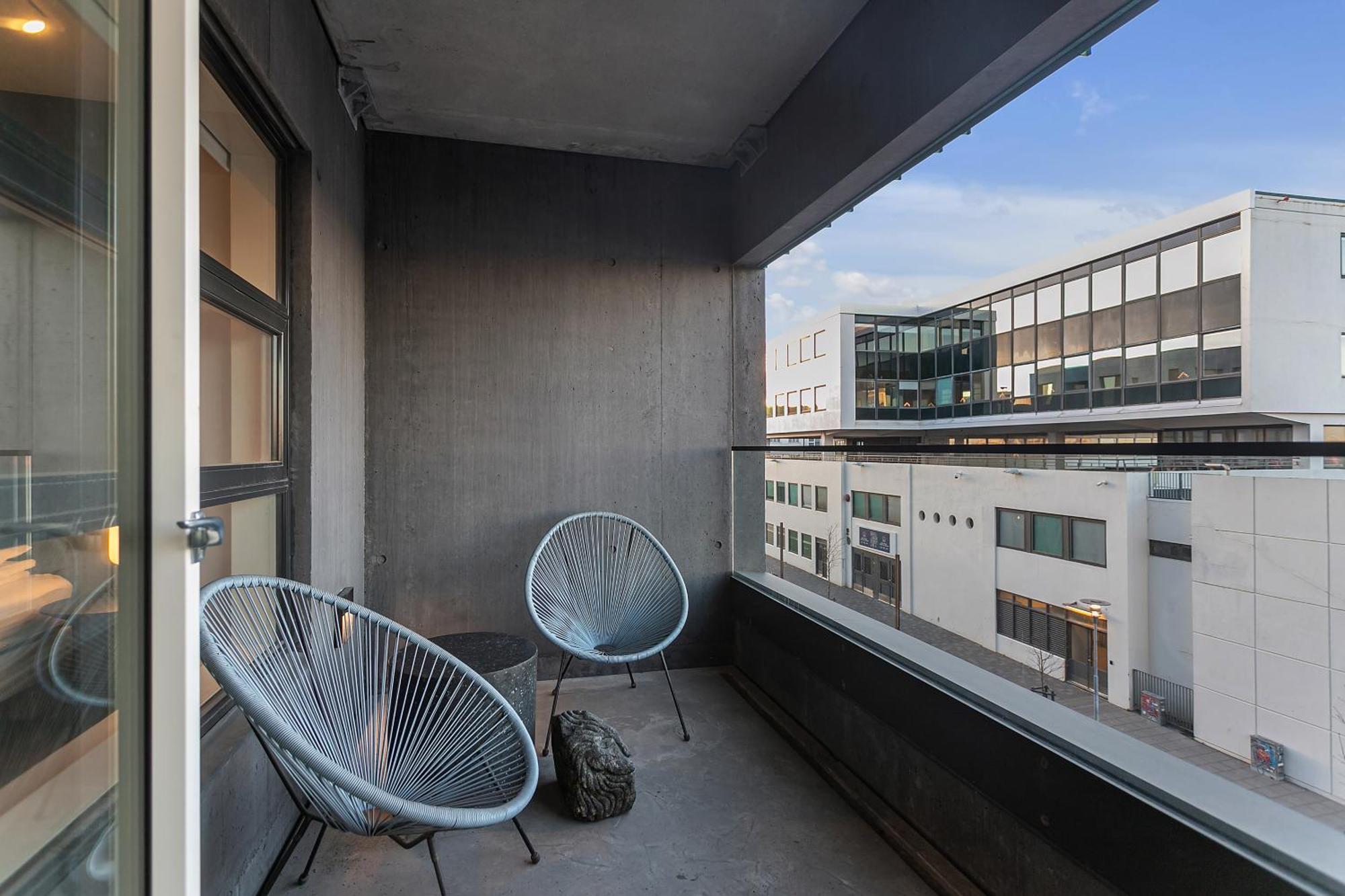 Sunny Central Reykjavik Apartment - Harbour View Bagian luar foto